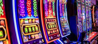 Staf layanan pelanggan pedetogel memberikan bantuan responsif dengan komunikasi cepat